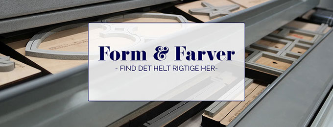 Blyindfattet rude til minde om 125 års jubilæum for Hertz bogtrykkergården